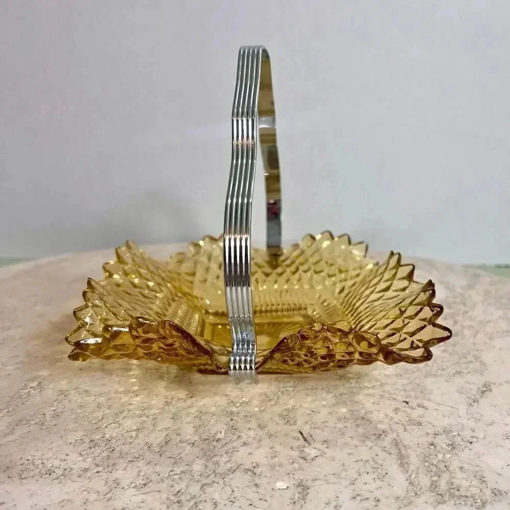 Vintage Yellow Silver-Tone Handle Diamond‎ Amber Gold Sawtooth Edge Candy Dish